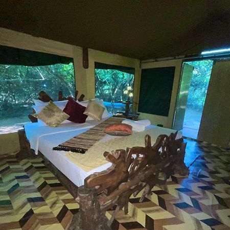 ホテル Yala Eco Bush Camp エクステリア 写真